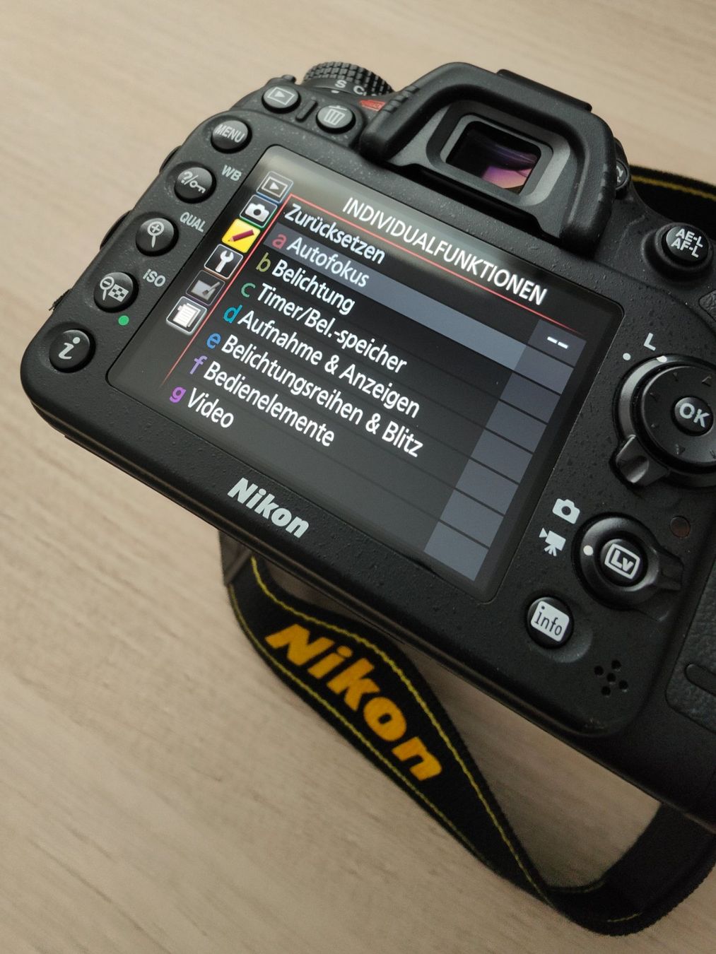 Nikon Kamera: Nikon D7100 APS-C Spiegelreflex-Kamera ab 1 CHF! – Gebraucht aus Schmitten FR von _schaka 4