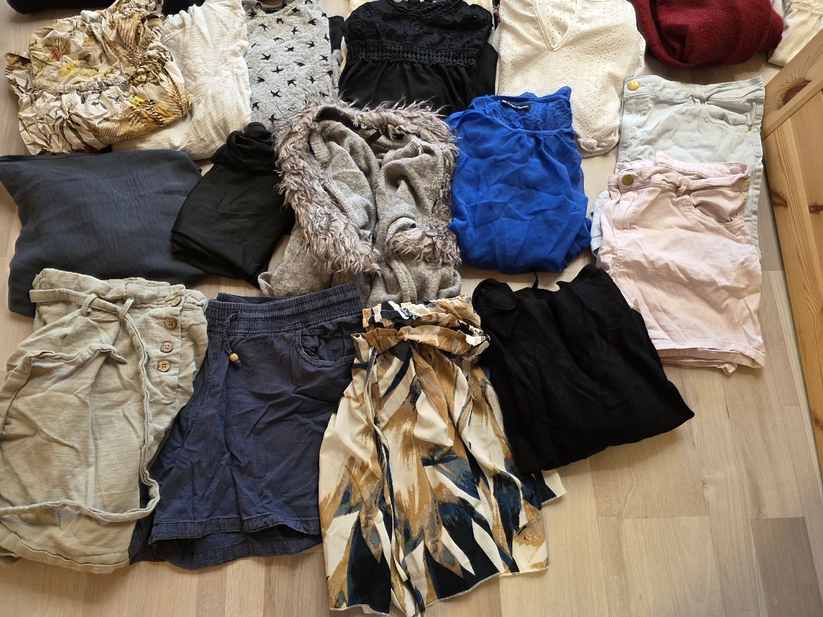Kleiderpakete: 45 Teile Grösse 48 / XXL – Gebraucht aus St. Peterzell von upcycling_ 1