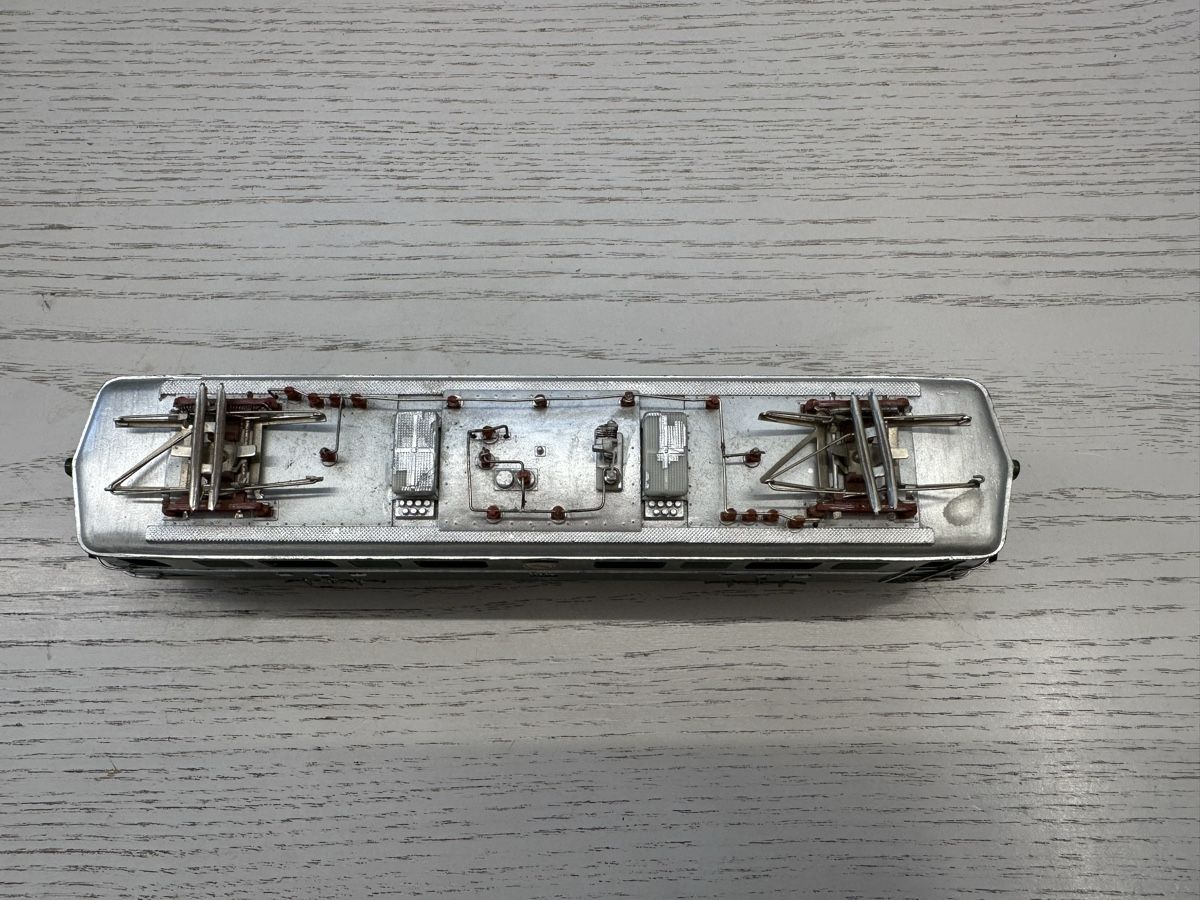 Märklin Modellini di ferrovie: Märklin 3050 SBB Ae 6/6 Bern – Usato da Lupsingen venduto da New-Haven 5