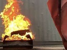 Lösschutzdecke zum Löschen von Feuer und Gluten.Brandschutz