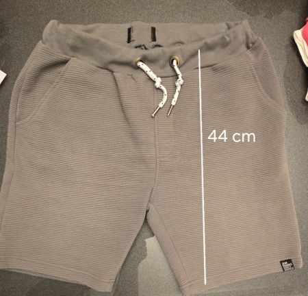 Zwei Shorts Gr. M für Herren