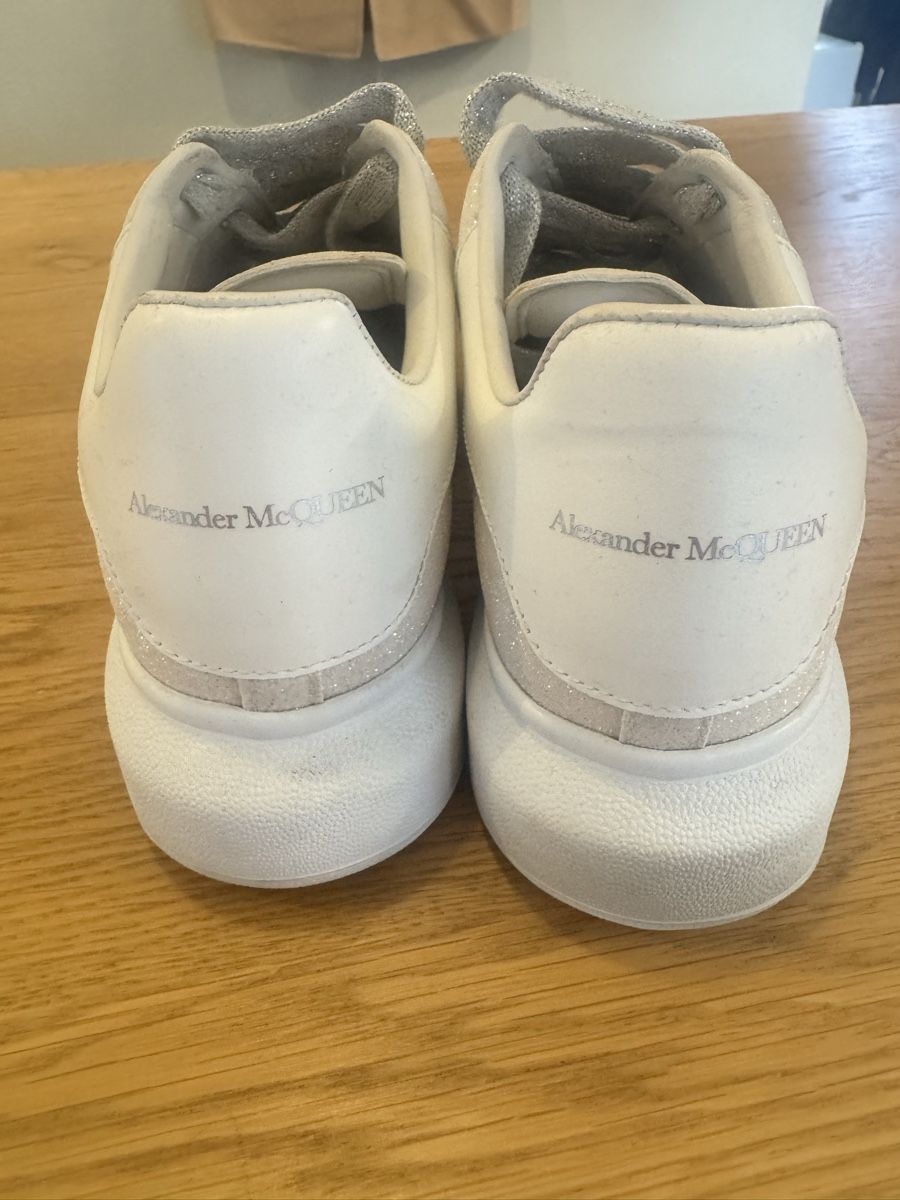 Alexander Mcqueen Scarpe da donna: Alexander McQueen Sneaker – Nuovo (secondo la descrizione) da Knonau venduto da geb_zc7b 1