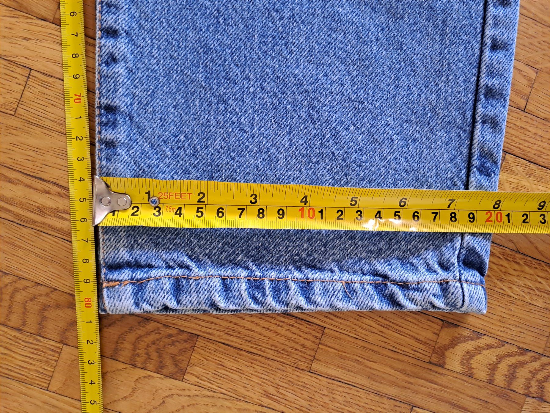 Jeans: Jeans Riolerdo taille 46 neuf – Nuovo e nell'imballaggio originale da Meyrin venduto da dijin 2