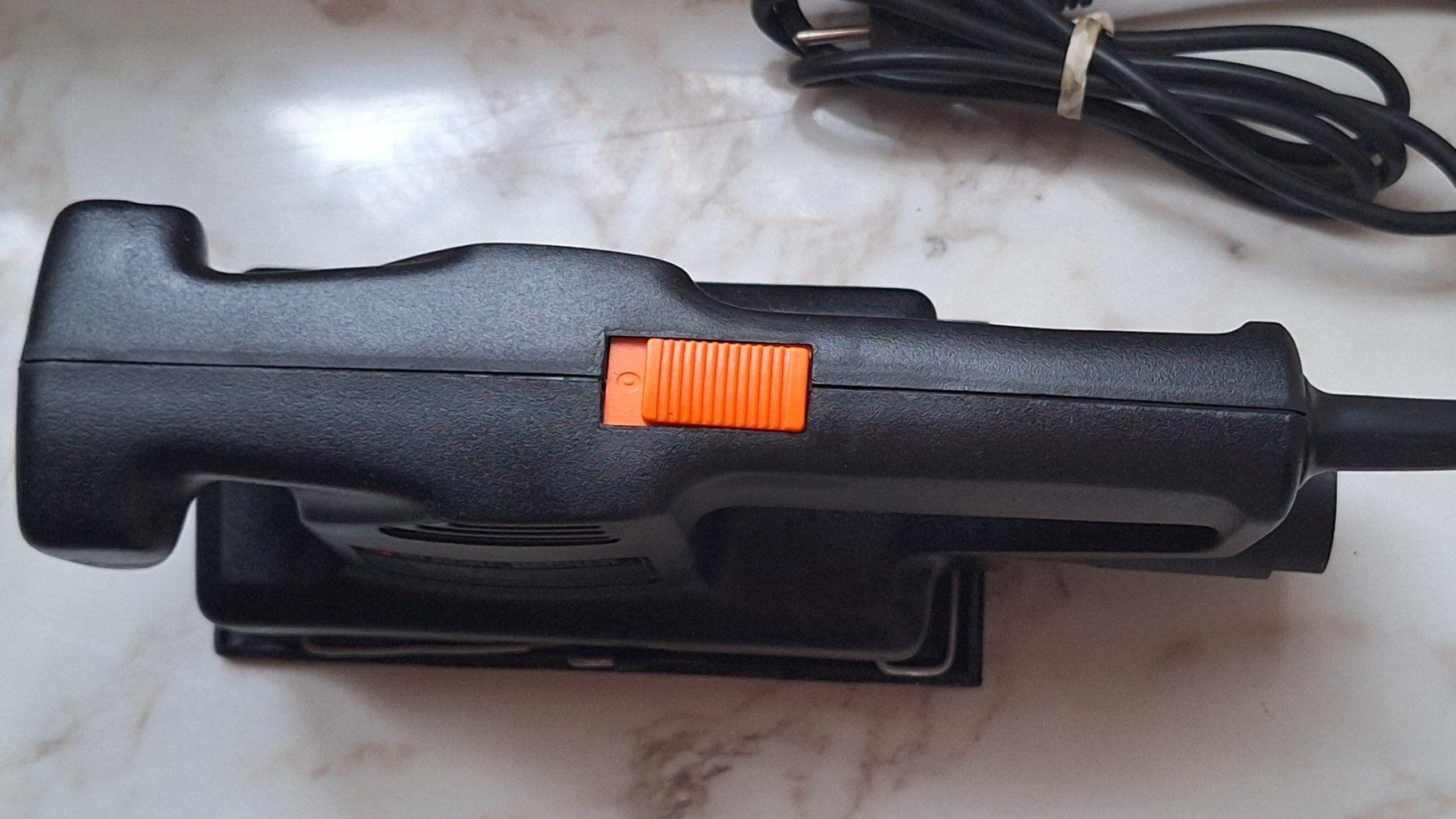 Schleifen & Polieren: Vibrationsschleifer "Black & Decker " Made in England , – Neu (gemäss Beschreibung) aus Dornach von majo8689 7