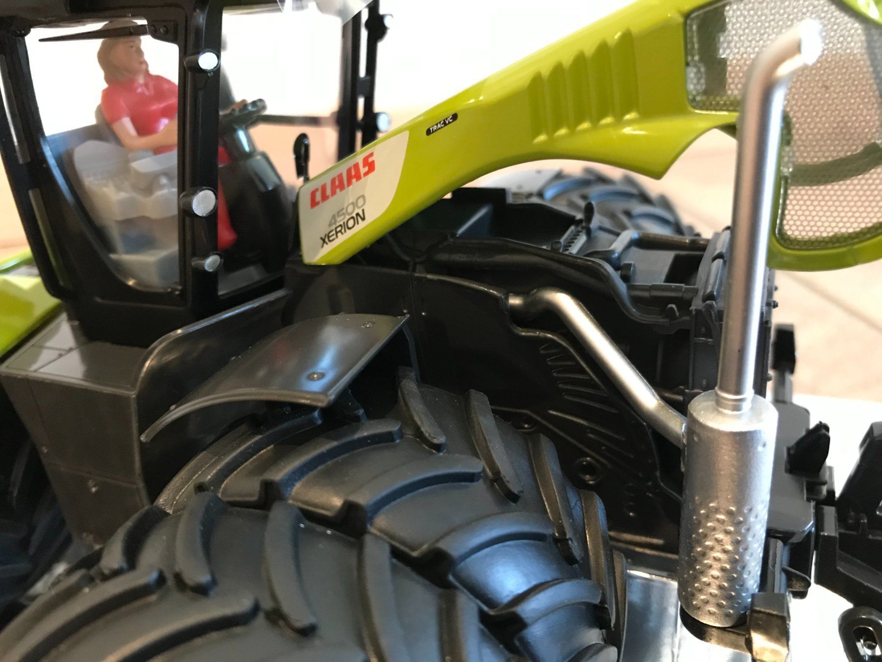 Claas Trattori: SIKU Claas Xerion 4500 VC – Nuovo e nell'imballaggio originale da Kreuzlingen venduto da Stefan1150 3