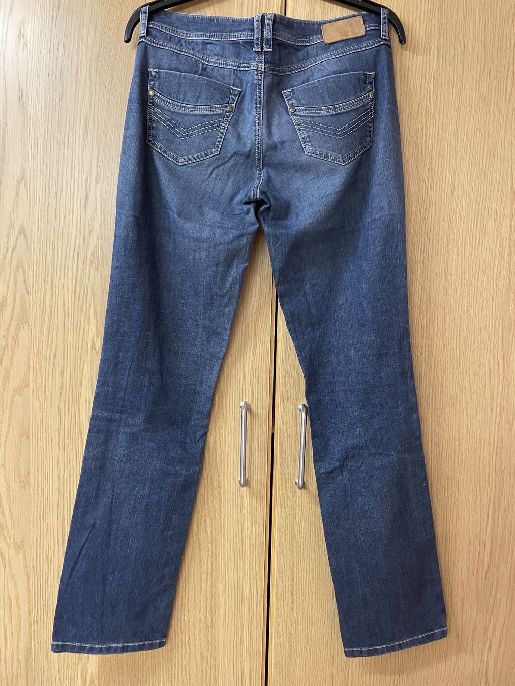 Esprit Jeans: Jeans – Usato da Hüniken venduto da fio_qb8b 1