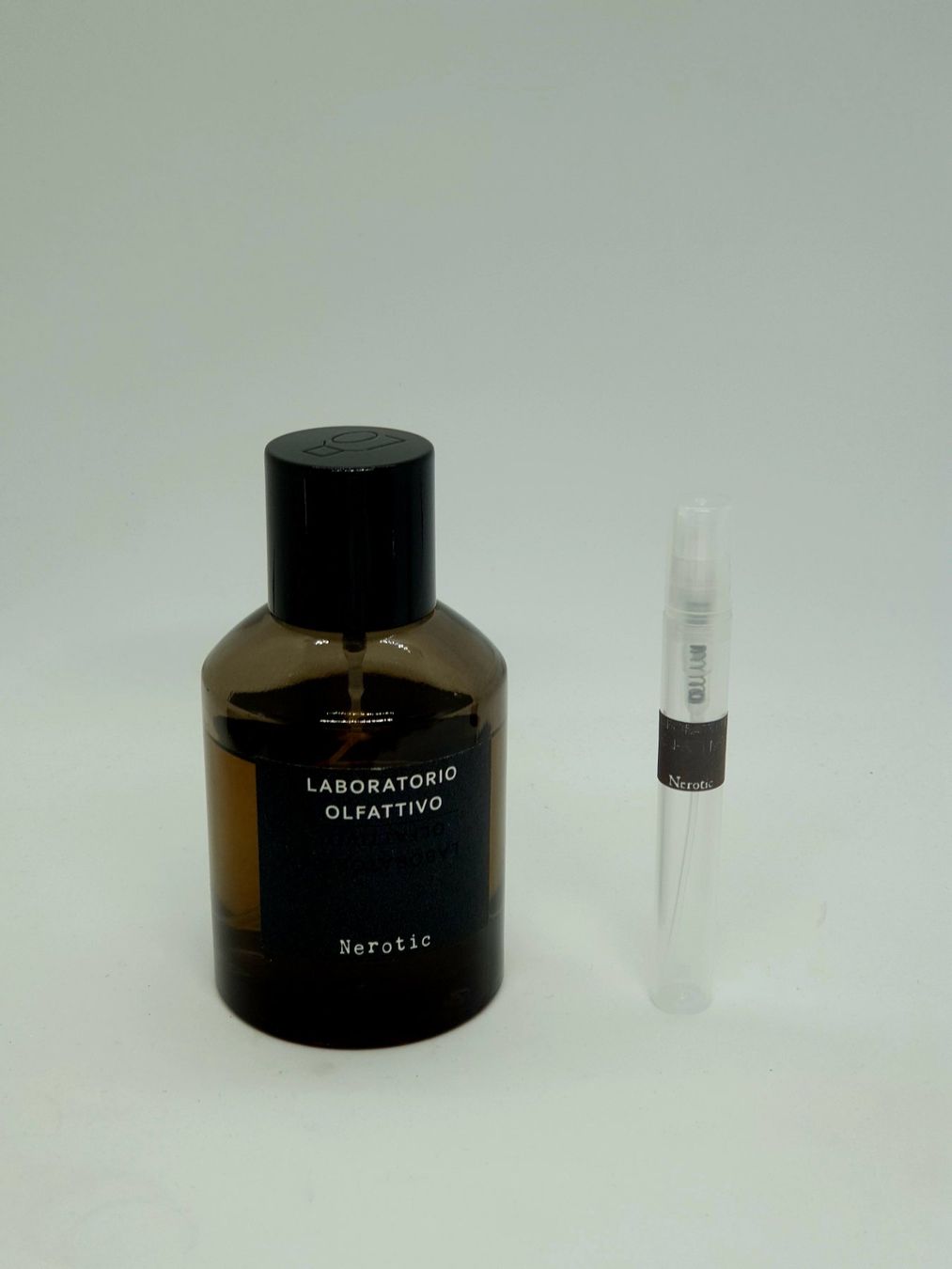 Profumi & Eau de Toilette: 5 ml NEROTIC LABORATORIO OLFATTIVO ABFÜLLUNG – Nuovo (secondo la descrizione) da St. Gallen venduto da CaliSunshine