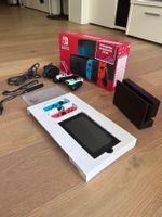Console Nintendo Switch avec jeu Pokémon Écarlate inclus