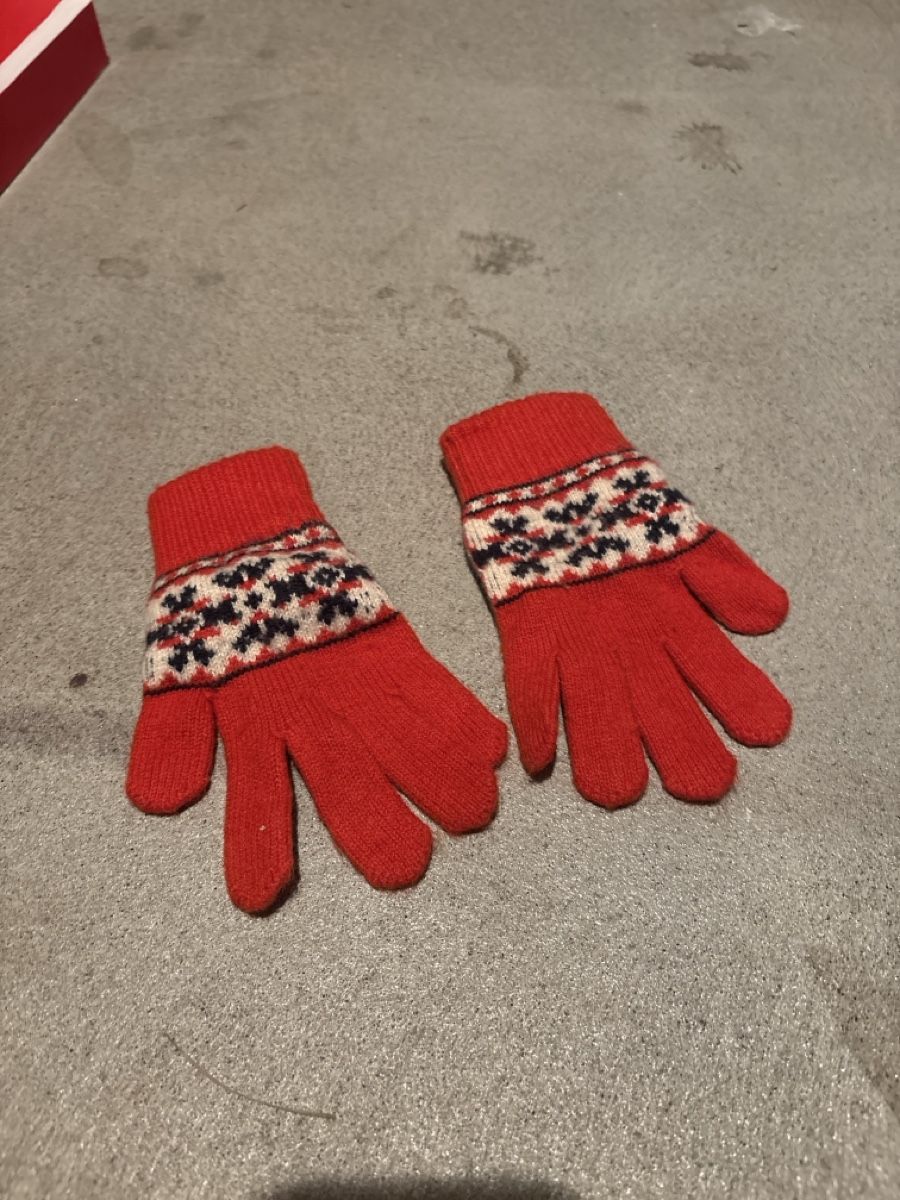 Jacadi Gants: Gants Jacadi  – D'occasion à lausanne par cat_q9l6
