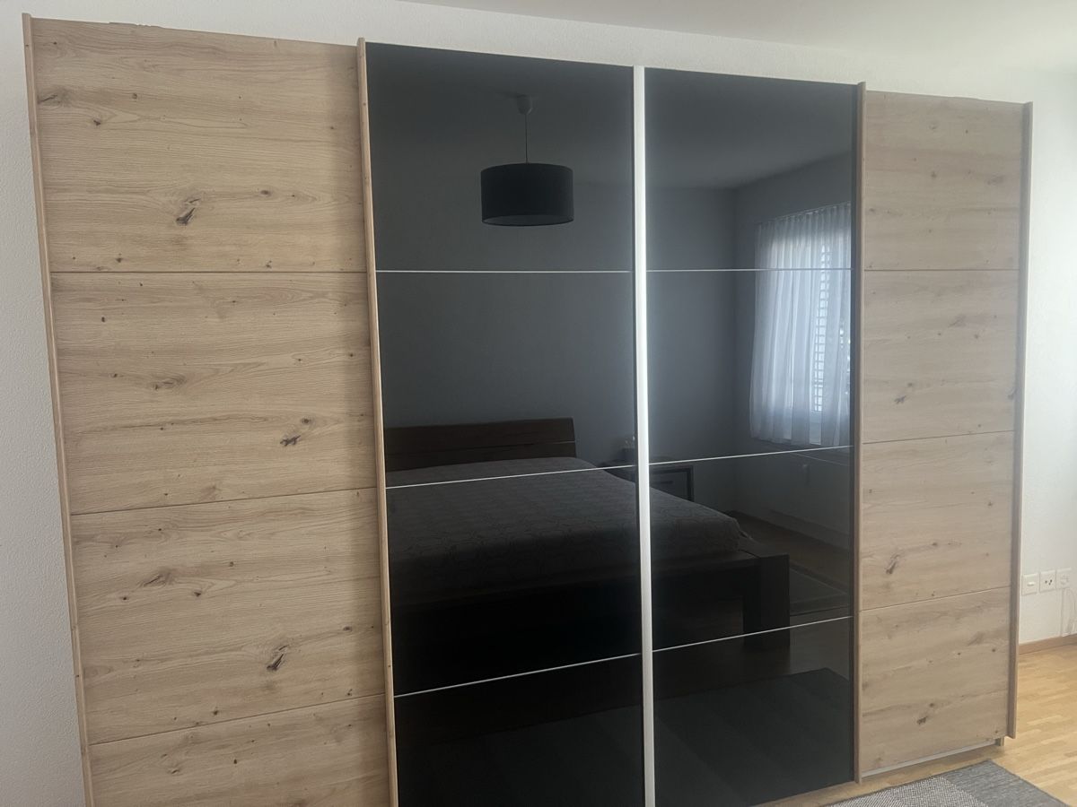 Armadi: Kleiderschrank mit Schiebetüren – Usato da Glattbrugg venduto da rocha7402 9