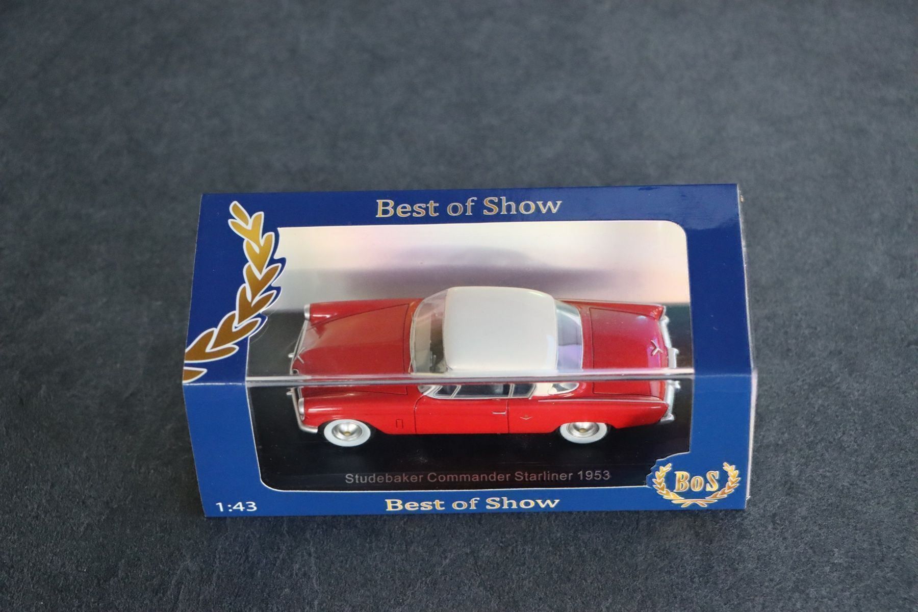 Modellini d'auto: Studebaker Commander Starliner 1:43 BOS – Nuovo e nell'imballaggio originale da Bühl b.Aarberg venduto da modelldiecast 1