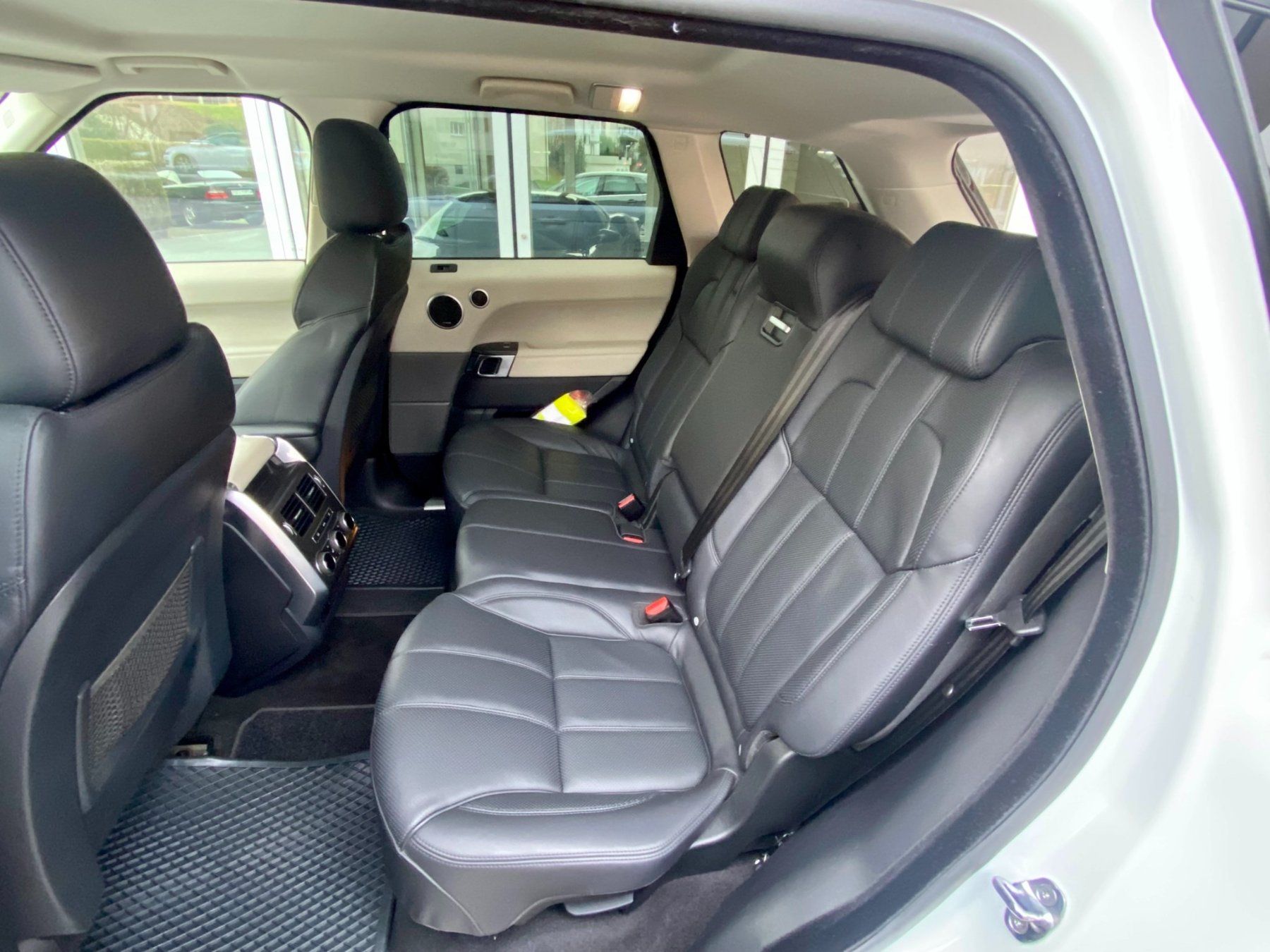 Land Rover Automobili: LAND ROVER Range Rover Sport 3.0 SDV6 HSE Dynamic Automatic – Usato da Ermenswil venduto da Garage-Foresti 4