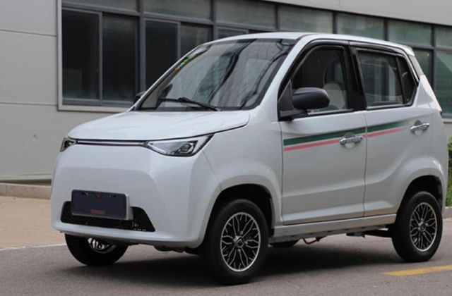 Veicoli elettrici: Elektro-Auto 45 km/h – Nuovo e nell'imballaggio originale da Belp venduto da Cikarus