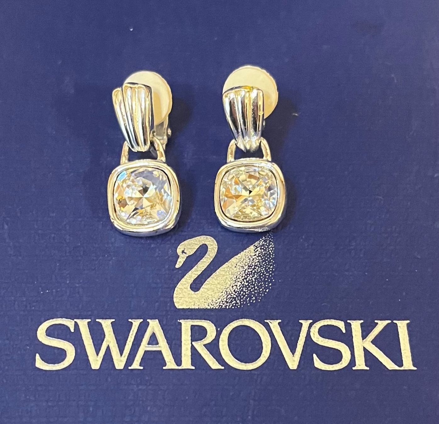 Swarovski Orecchini pendenti & Orecchini a lobo: Swarovski Ohrclips original, vintage – Nuovo (secondo la descrizione) da Kirchleerau venduto da Piroska05 1