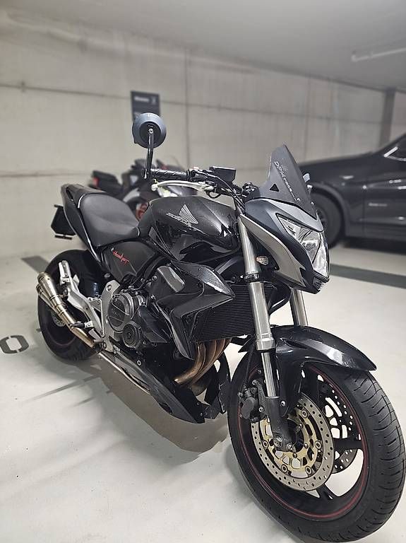 Strada: HONDA HORNET 600 – Usato da Genève venduto da Trunigram 1