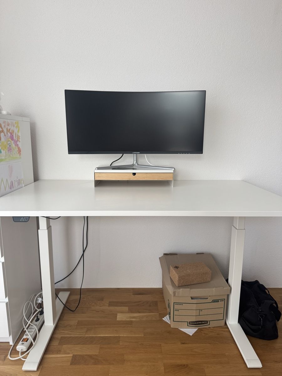 Ikea Scrivanie: IKEA Stehpult / Stehtisch 160x80 – Usato da Rotkreuz venduto da mari_on