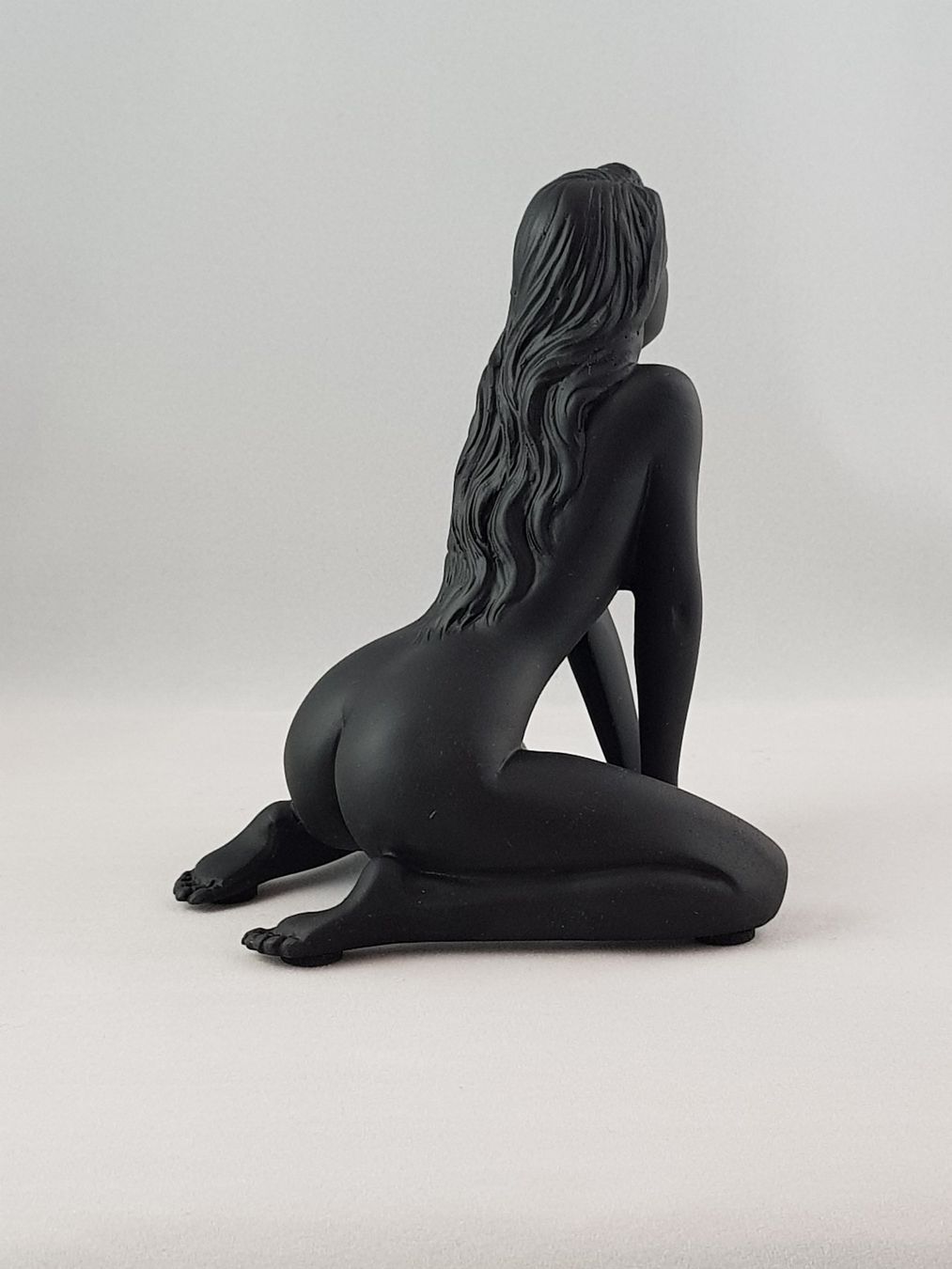 Statuette: Akt Figur MC2147 Women , NEU – Nuovo e nell'imballaggio originale da Hagenbuch ZH venduto da cougar1 3