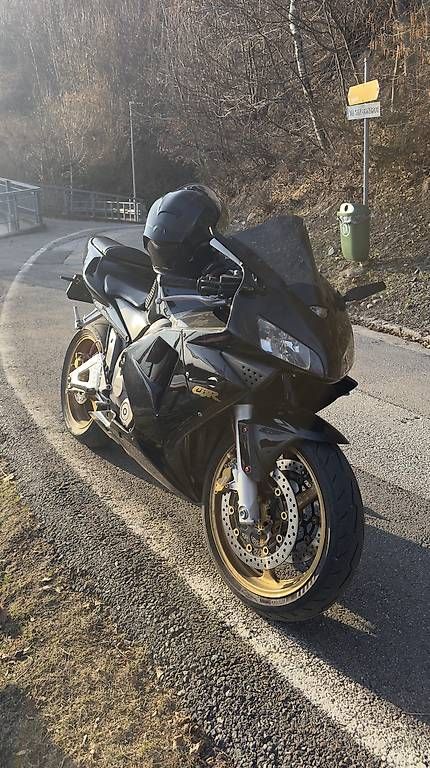 Honda Strasse: Honda Cbr 600 RR – Gebraucht aus Solduno von jun_bhp5 4