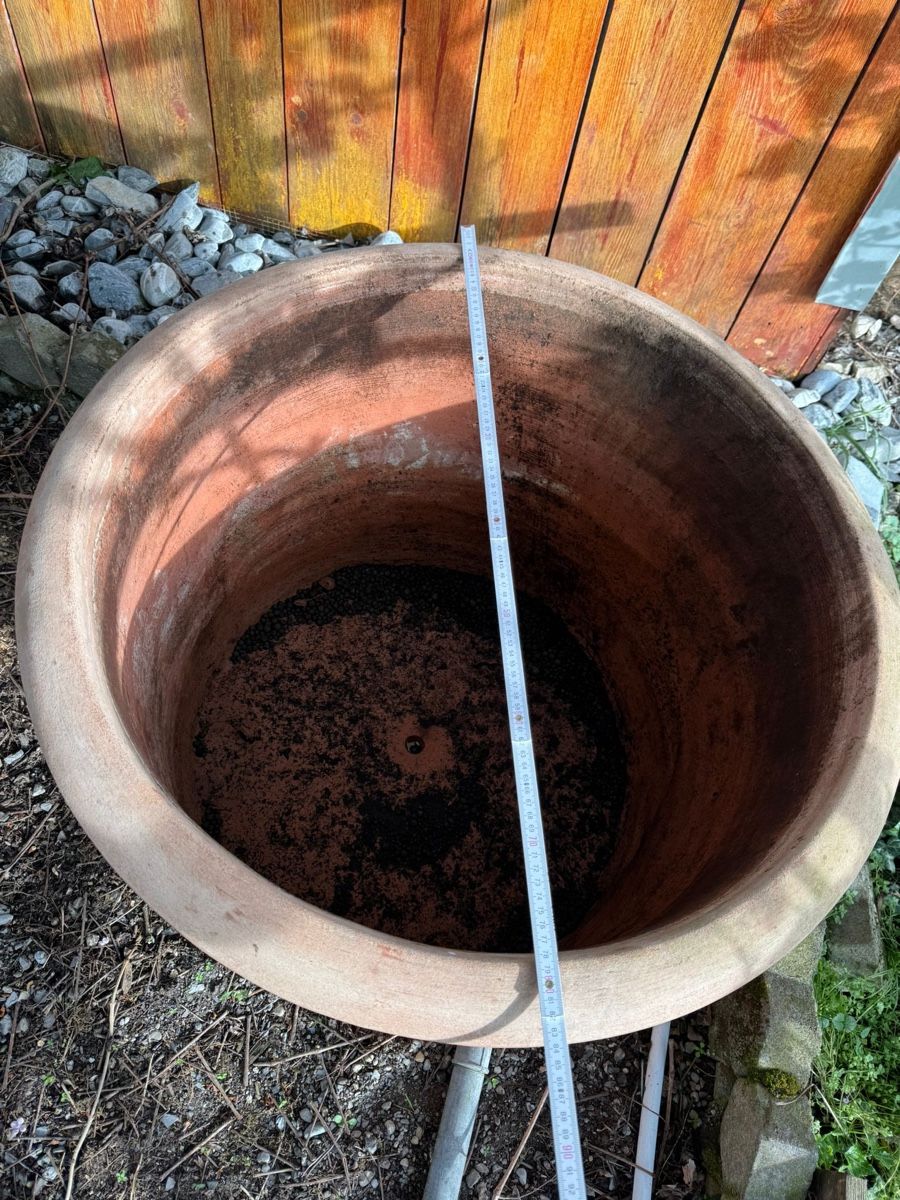Vasi per fiori: Grosser Terrakotta Topf, Gartentopf – Usato da Altstätten SG venduto da Gogggi 6