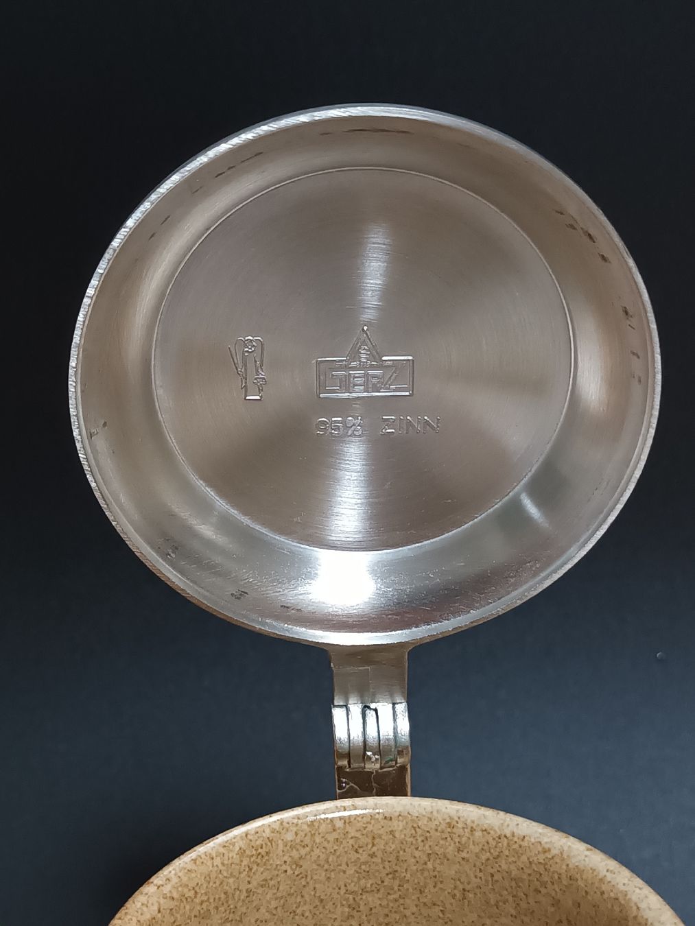 Set di piatti: Bierkrug mit Zinndeckel "Mädel, ein Bier" Gerz – Usato da Allenwinden venduto da pro_nmg9 5