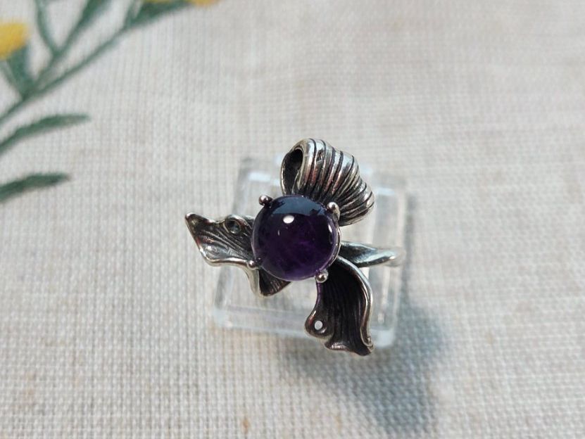 Anelli: NEW - S925 Amethyst Ring (Adjustable) – Nuovo (secondo la descrizione) da Zürich venduto da cin_wcf6