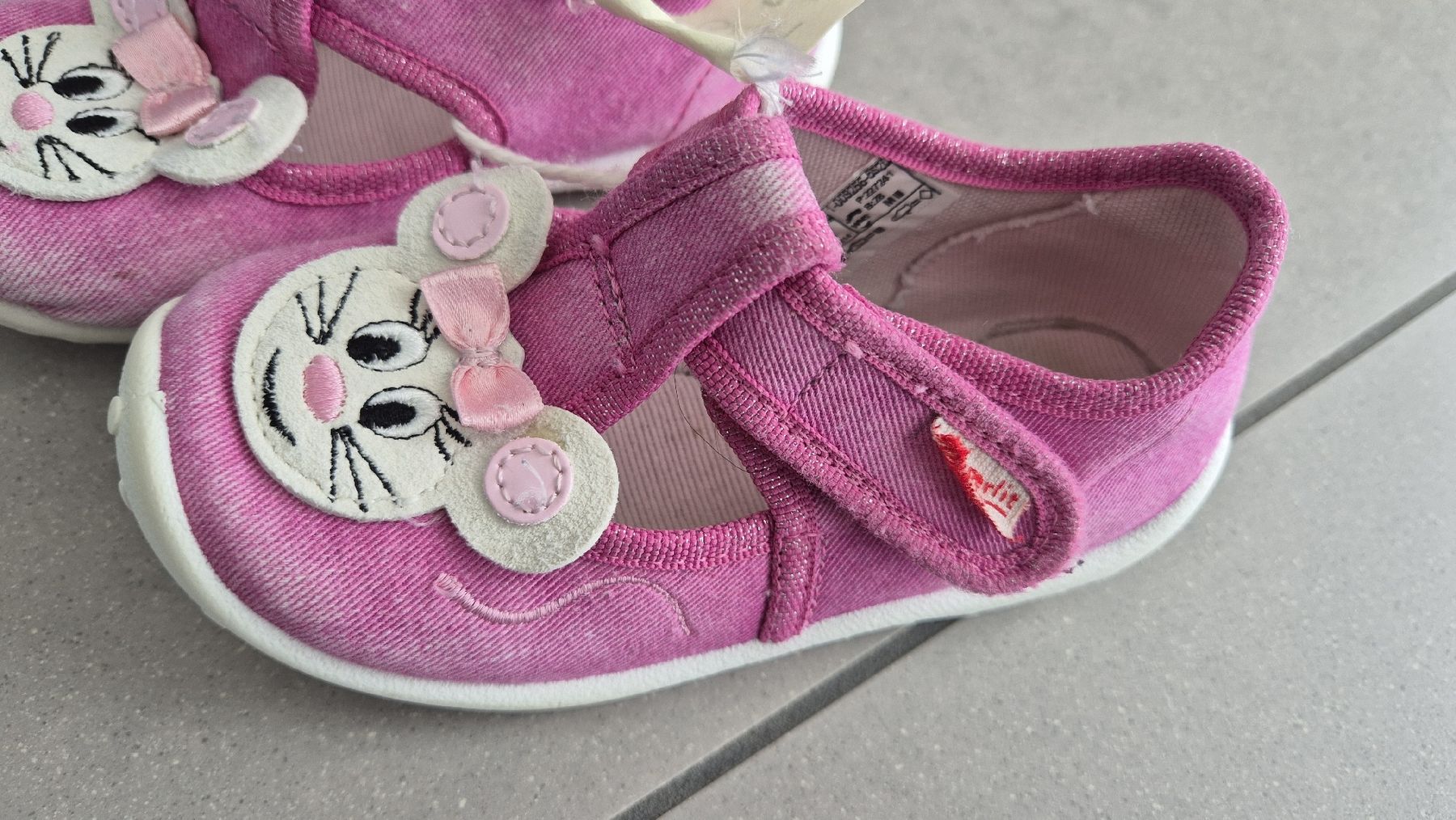 Superfit Scarpe per ragazze: Superfit Finken Gr. 24 – Usato da Würenlingen venduto da mwimmer 1