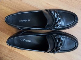 Catwalk Loafer Schwarz Gr. 40 mit Kette - Herbstschuhe!