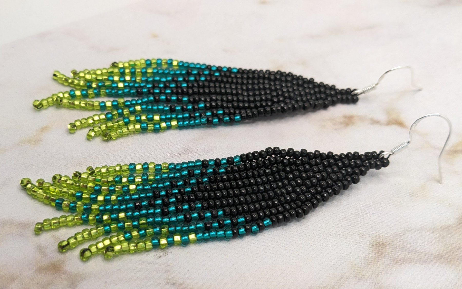 Orecchini pendenti & Orecchini a lobo: Fringe Earrings Green/Fransen Ohrringe grün – Nuovo (secondo la descrizione) da Zürich venduto da ChicElegance_Jewelry