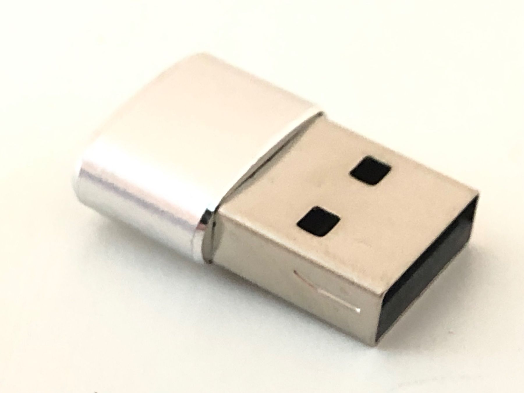 Unità & Adattatore: Übergangsstecker / Übergangs Stecker, USB-A zu USB-C – Nuovo (secondo la descrizione) da Wettingen venduto da Chnoelleli