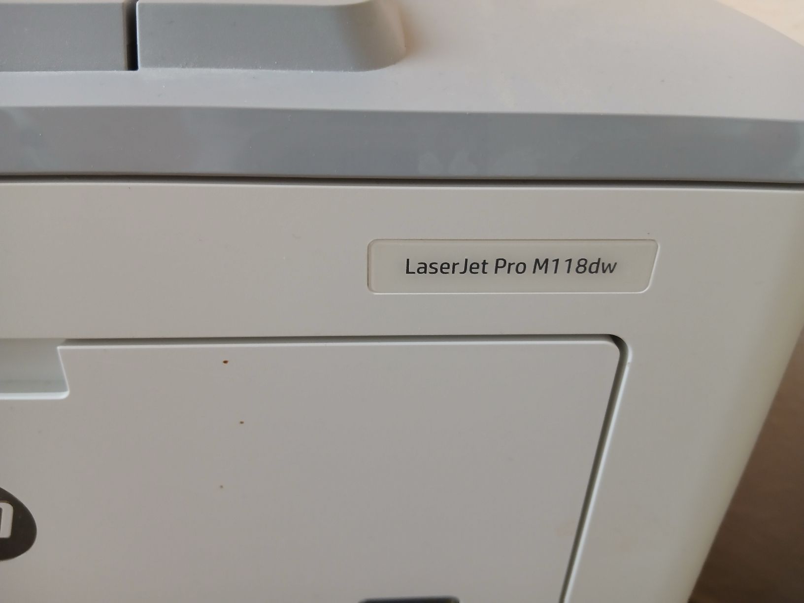Stampanti: HP LaserJet Pro M118dw Laserdrucker - inkl Patrone – Usato da Frauenfeld venduto da Desis 1