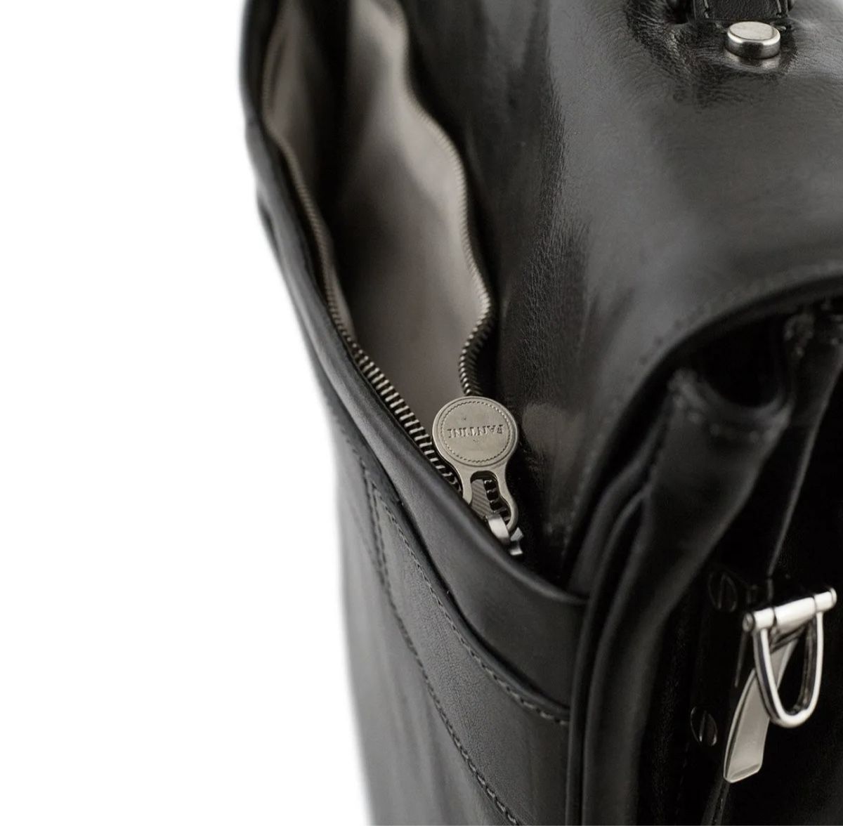 Koffer & Taschen: Aktentasche aus Leder Nyse – Neu und originalverpackt aus Wittenbach von WWW.DRILUBAGS.CH 4
