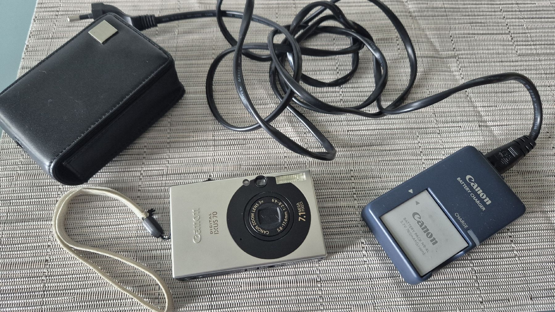 Canon Kamera: Canon Digital Kamera IXUS70 – Gebraucht aus Dietlikon von esma60