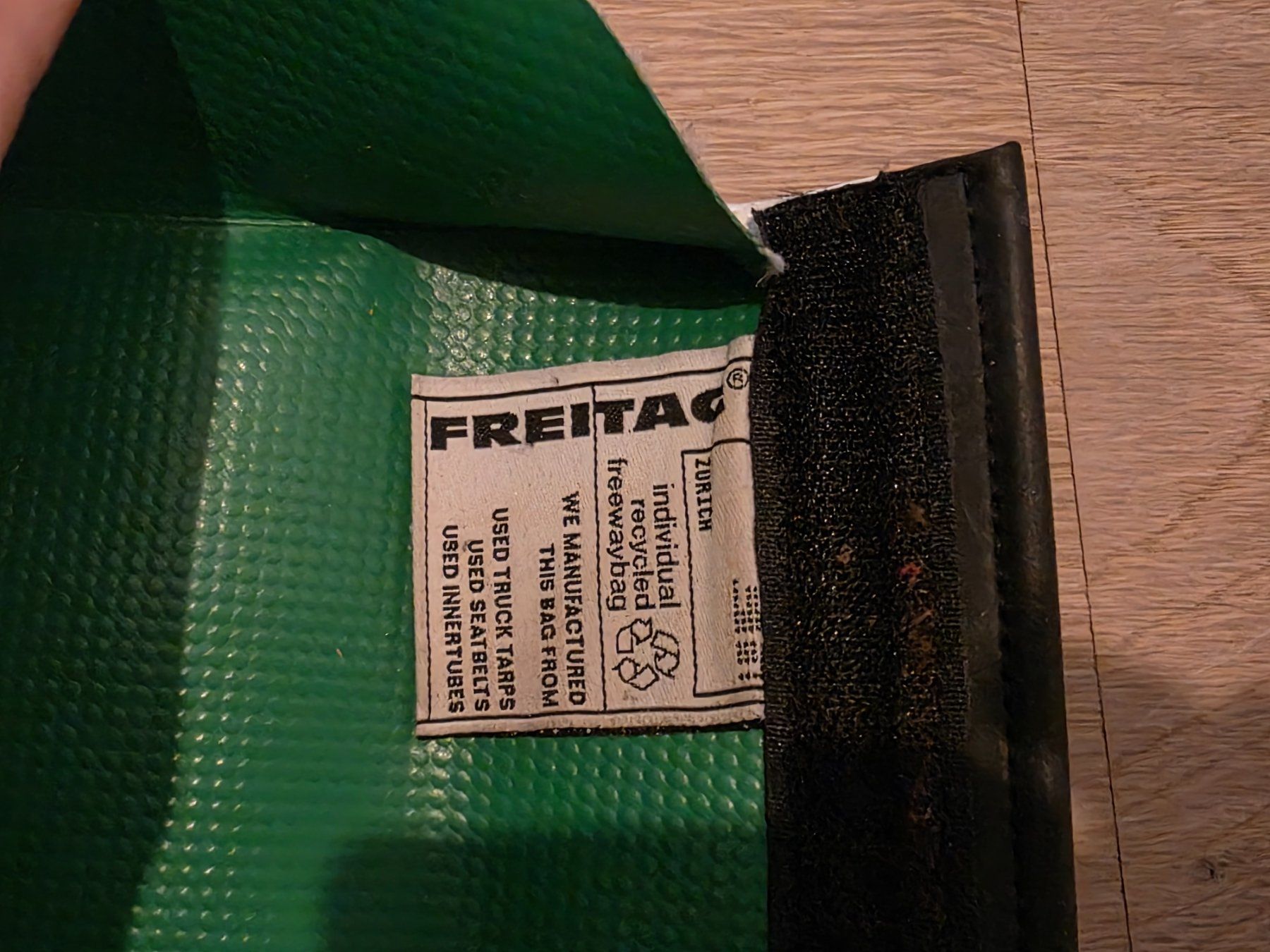 Freitag Portafogli: FREITAG Portemonnaie – Usato da Münsingen venduto da Penelopee 2