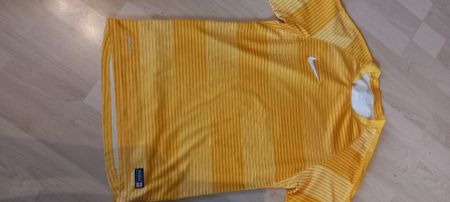 Nike Sportshirt Gr. S