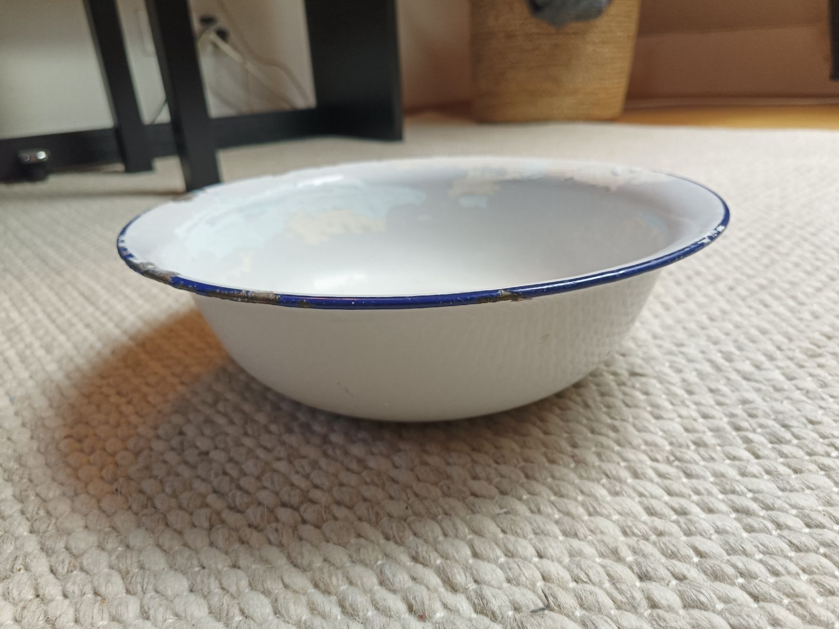 Ciotole: Vintage Emaille Schüssel, Durchmesser 28cm – Usato da Winterthur venduto da Schellinator 1