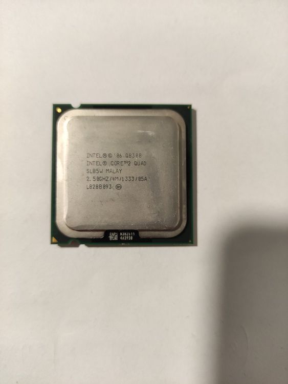CPU Intel Q8300 QUAD | Kaufen auf Ricardo