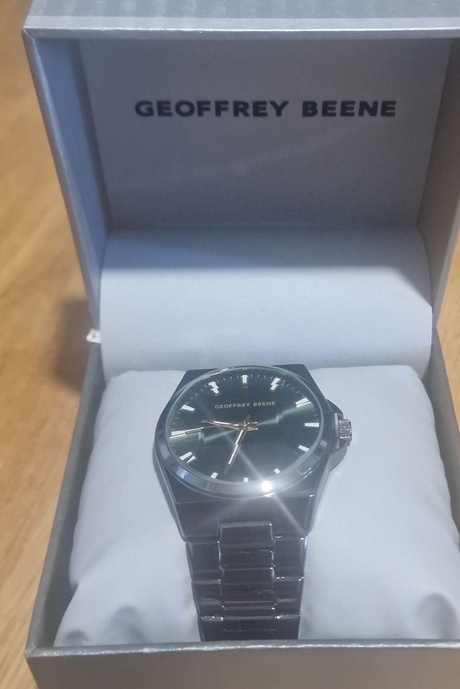 Orologi: GEOFFREY BEENE Uhr mit Box – Nuovo (secondo la descrizione) da St. Gallen venduto da Bsehfrei_99