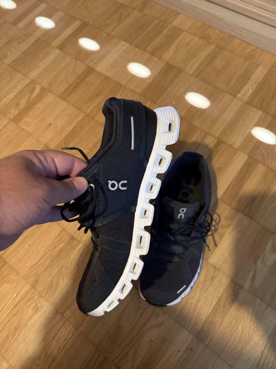 On Scarpe da uomo: On shoes for man – Usato da Aarau venduto da Kytzu 2
