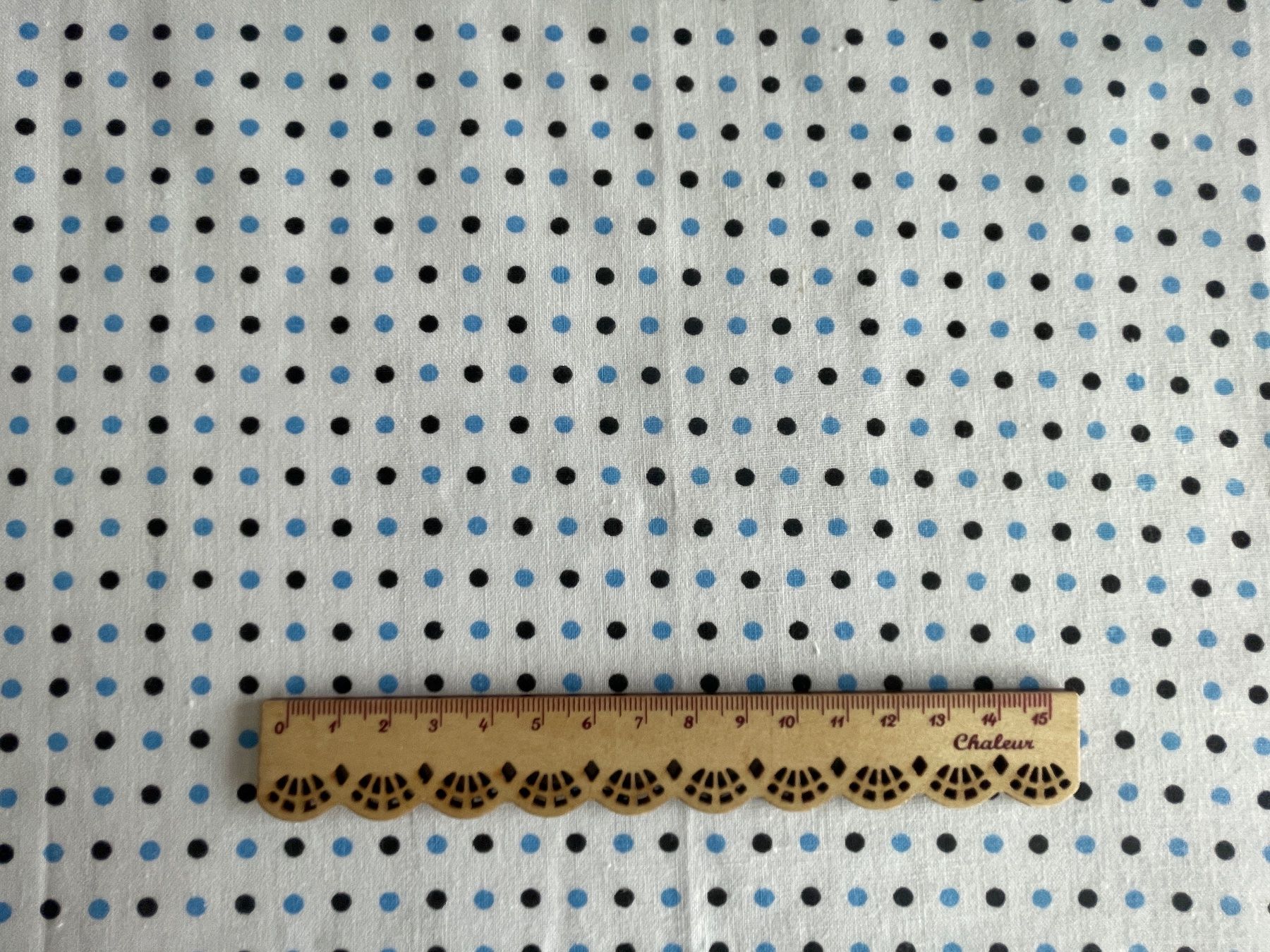 Tessuti: 2 Fat quarter/Coupons patchwork & couture - Bulldog Pois – Nuovo e nell'imballaggio originale da Gland venduto da san_xz5j 3