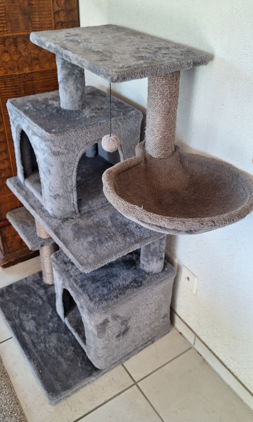 Arbres à chats: Katzenbaum – D'occasion à Seeberg par Sibylle038 1
