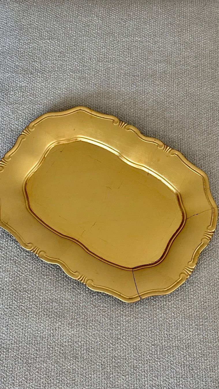 Geschirrsets: Herziges, goldenes Serviertablett – Gebraucht aus Zürich von jas_5mwh 4