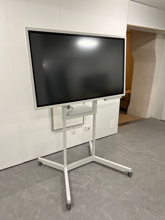 Samsung Flip WM55H 55" inkl. Standfuss (digitaler Flipchart) Kaufen auf Ricardo