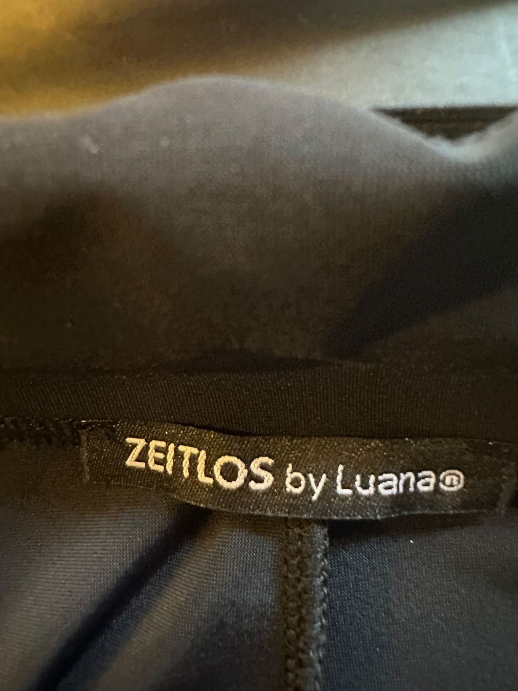 Hosen: Zeitlos bei Luana Hose Gr 1 – Gebraucht aus Luzern von gwand 2