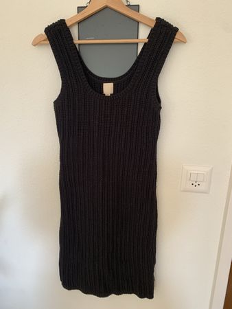 Schwarzes Strickkleid Gr. S - Perfekt für Herbst 🍂
