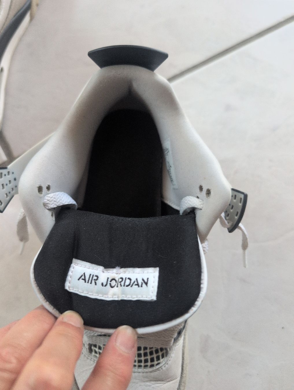 Jordan Chaussures hommes: Air Jordan pointure 43  – D'occasion à CORMINBOEUF par savaja 3