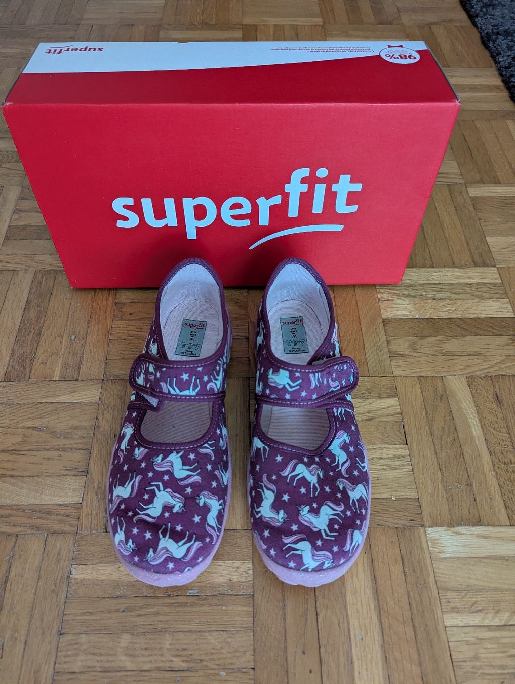 Superfit Schuhe für Mädchen: Superfit Hausschuhe Grösse 36 – Gebraucht aus Lengnau AG von sus_znf9
