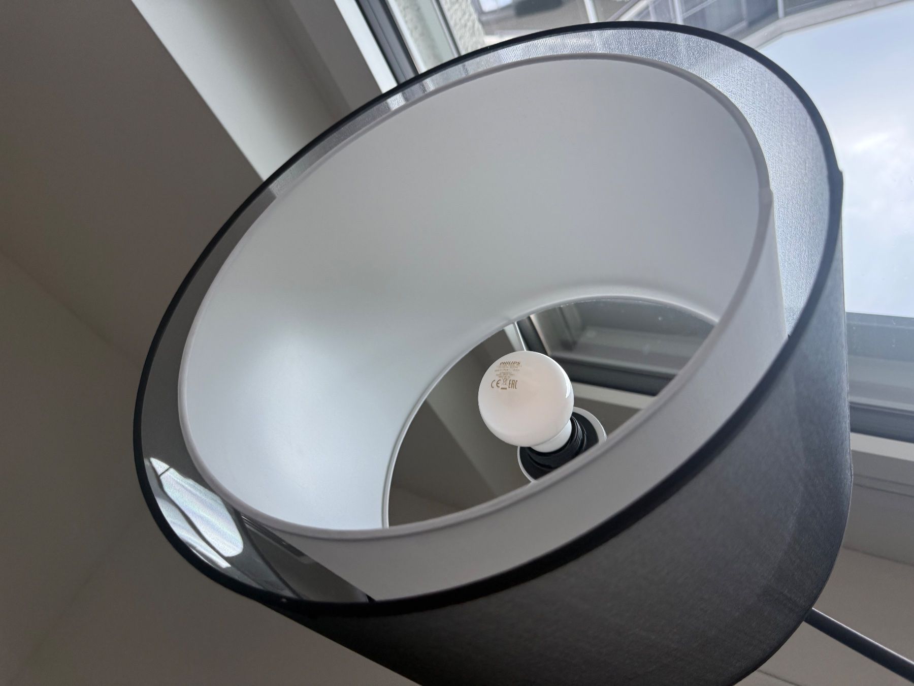 Lampade: Stehlampe – Usato da Zürich venduto da Kluxus 3