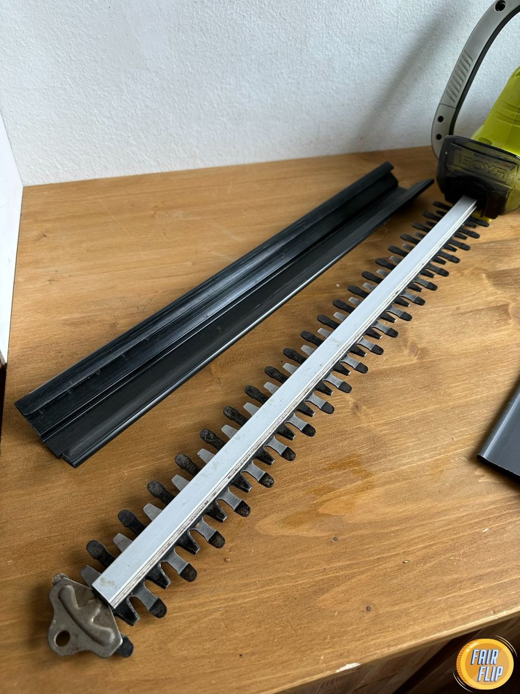 Ryobi Tous les outils: Ryobi Heckenschere OHT1850X – D'occasion à Luzern par fairflip 1