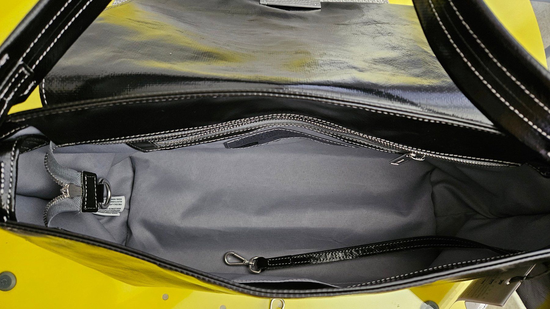 Freitag Borse da donna: Sac Freitag REFERENCE R202 BATES – Nuovo e nell'imballaggio originale da Biel/Bienne venduto da 8r3ucHt 6