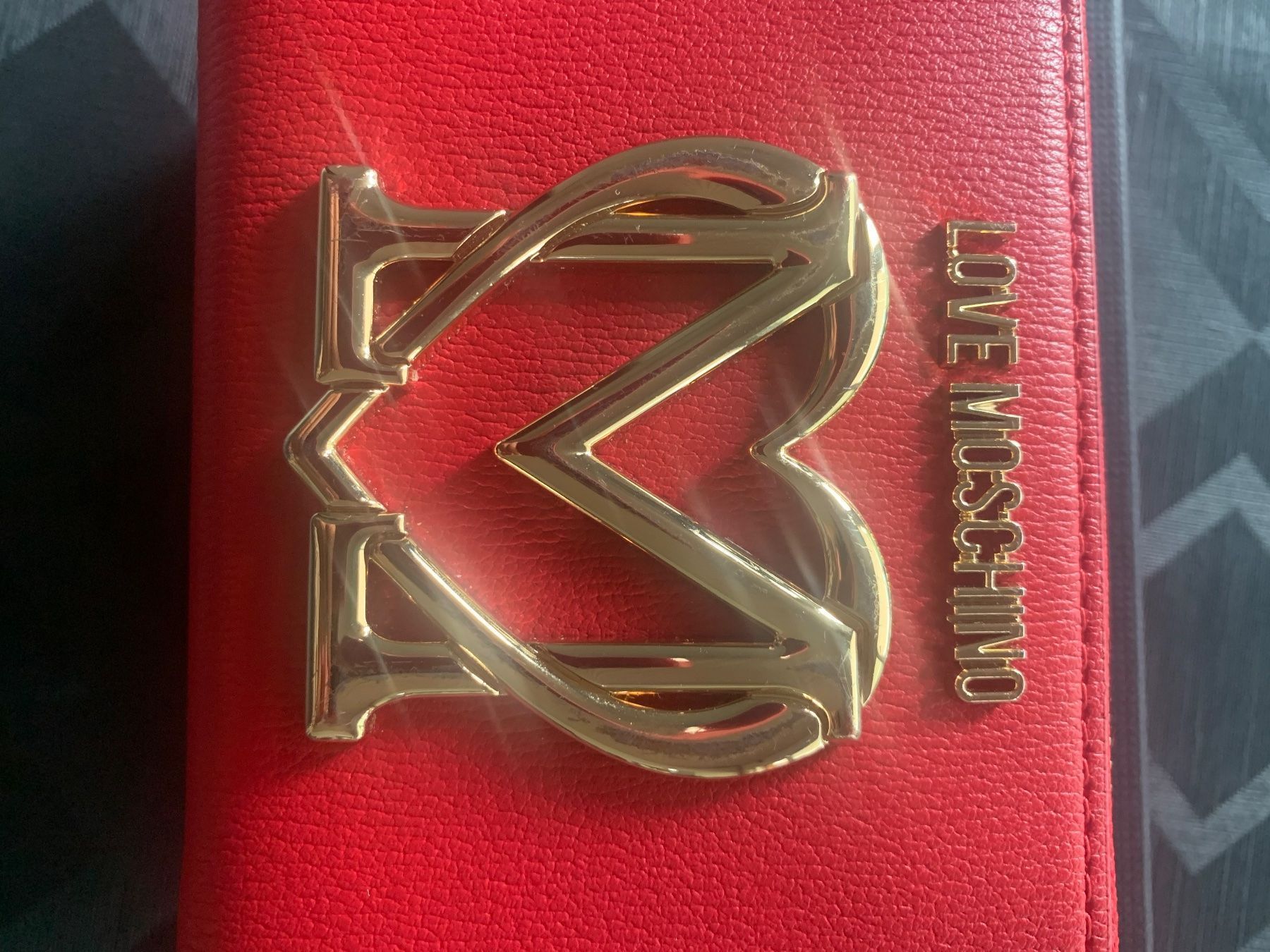 Moschino Portemonnaie: Portefeuille Love Moschino rouge – Gebraucht aus Fully von Sassa68 4